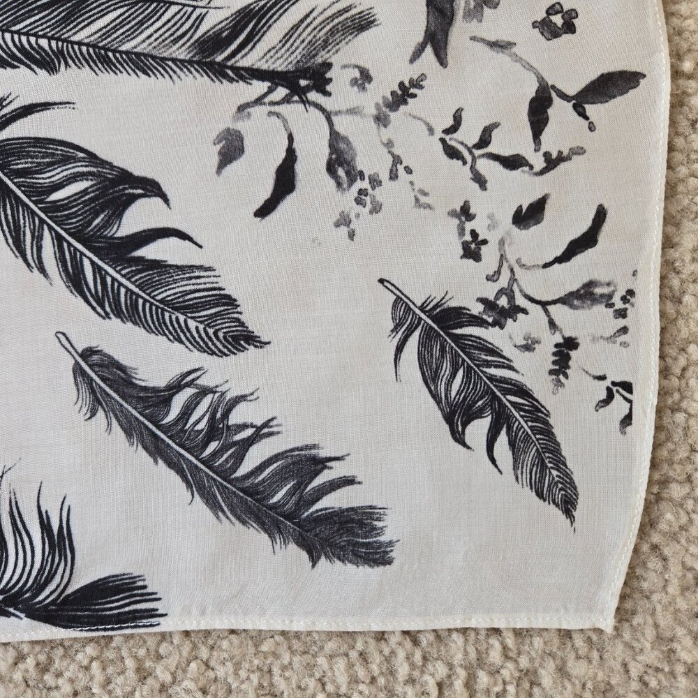 Bird Feathers Angel Wings Lightweight Scarf - Picture 3 of 13